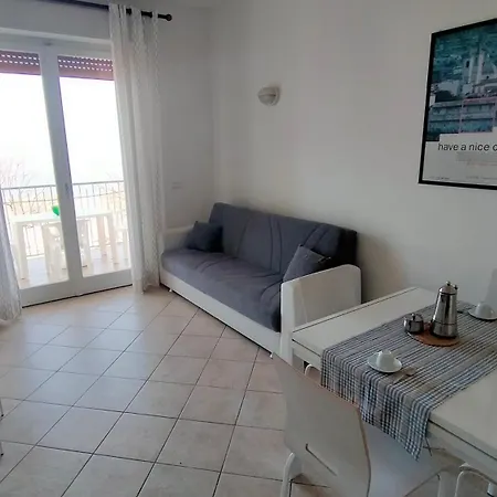 Apartamento P313 Nr 106 Trilocale Sul Mare Con Ombrellone In Prima Fila *