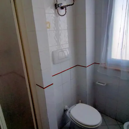 아파트 P313 Nr 106 Trilocale Sul Mare Con Ombrellone In Prima Fila *